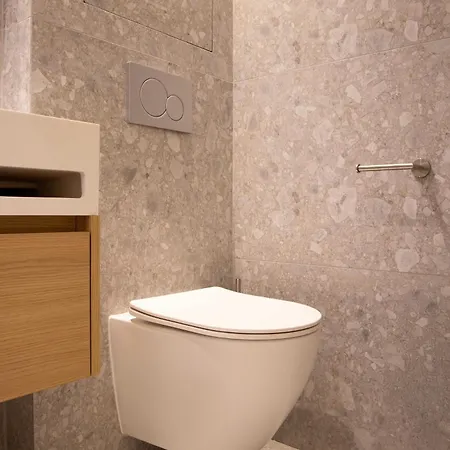 Modern -ac-1br-4p-pantheon *