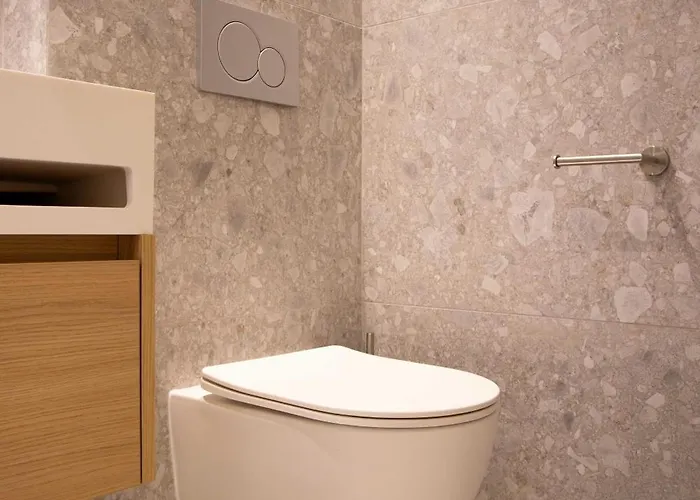 Modern -ac-1br-2p-pantheon *