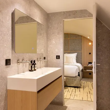 Apartment Modern -ac-1br-2p-pantheon